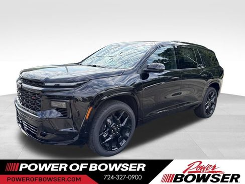 New 2026 Chevrolet Traverse RS w/ LPO, Floor Liner Package AWD/4WD image 1