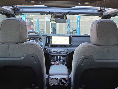 New 2026 Jeep Wrangler Rubicon w/ Steel Bumper Group image 26