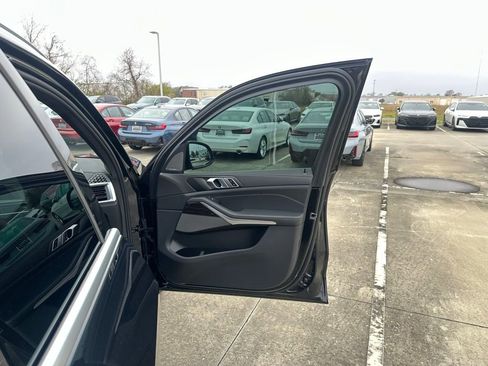 Certified 2025 BMW X5 sDrive40i w/ Climate Comfort Package image 31