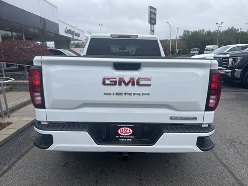 New 2026 GMC Sierra 1500 Elevation image 9
