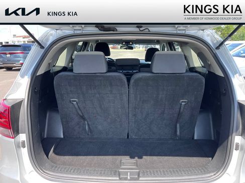 Used 2019 Kia Sorento L FWD image 18