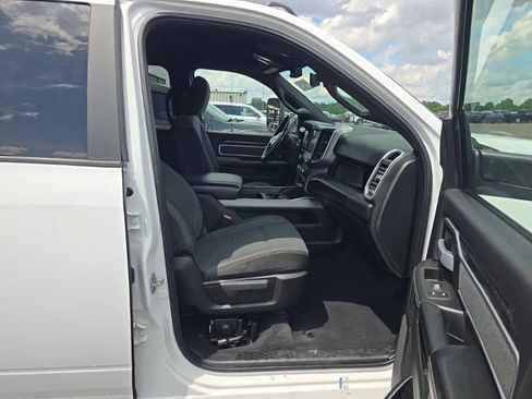 Used 2022 RAM 3500 Lone Star w/ Night Edition RWD image 10