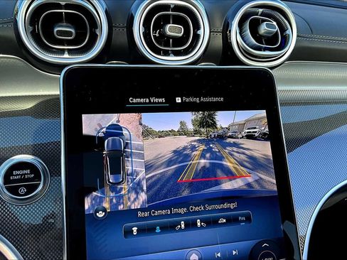 Used 2025 Mercedes-Benz GLC 300 image 55