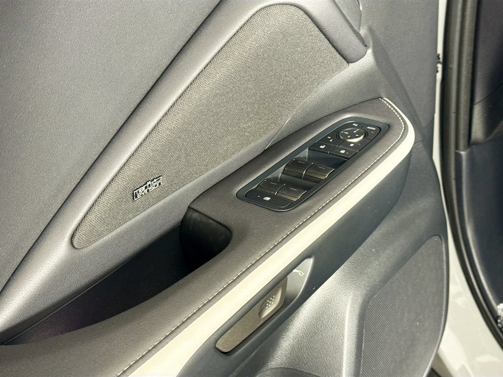 Used 2025 Lexus TX 500h AWD w/ Technology Package image 23