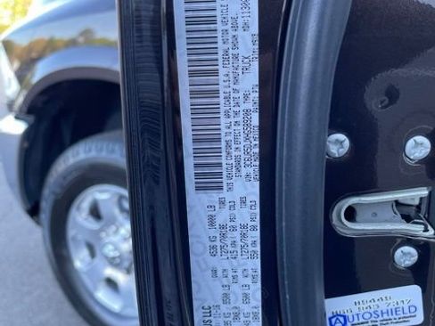 Used 2017 RAM 2500 Big Horn AWD/4WD image 34