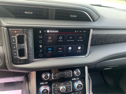 Used 2024 GMC Yukon XL Denali w/ Max Trailering Package AWD/4WD image 19