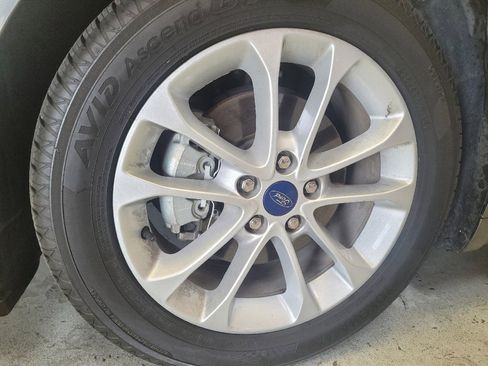 Used 2020 Ford Fusion SE image 31