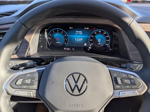 New 2026 Volkswagen Atlas SEL Premium R-Line image 21