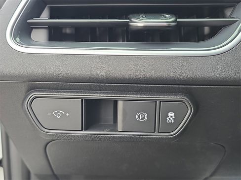 New 2025 Kia K4 EX image 30