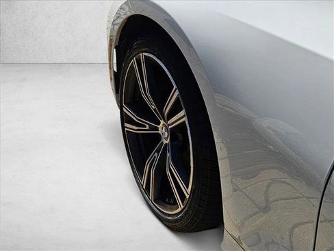 Certified 2024 BMW 330i Sedan w/ Premium Package image 14