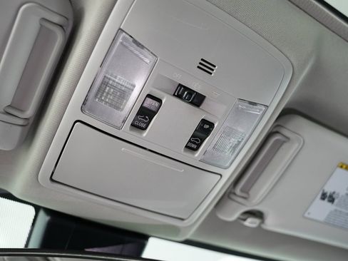 Used 2017 Toyota RAV4 XLE image 53