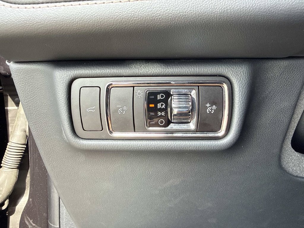 New 2027 Lincoln Aviator 2WD image 32