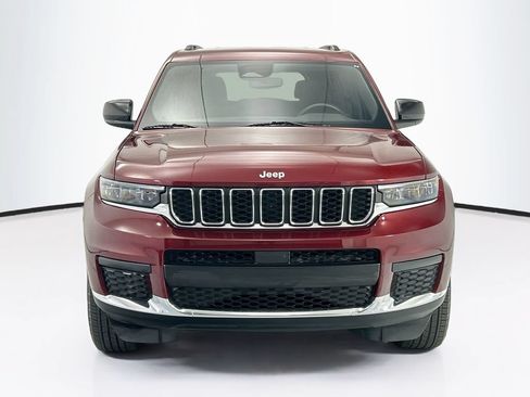 Used 2024 Jeep Grand Cherokee L Laredo RWD image 2