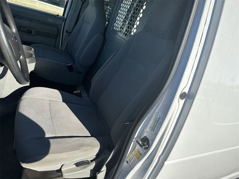 Used 2012 Ford E-250 and Econoline 250 w/ PWR Group image 13