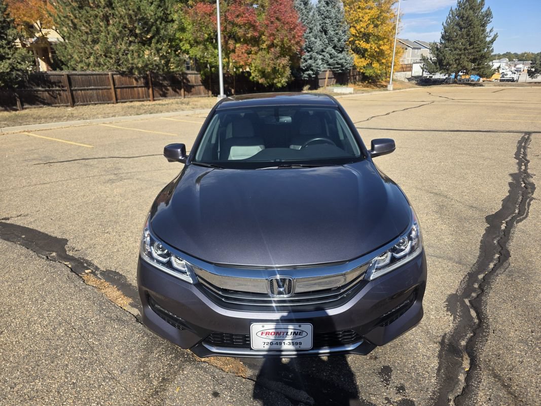 Used 2017 Honda Accord EX-L image 9