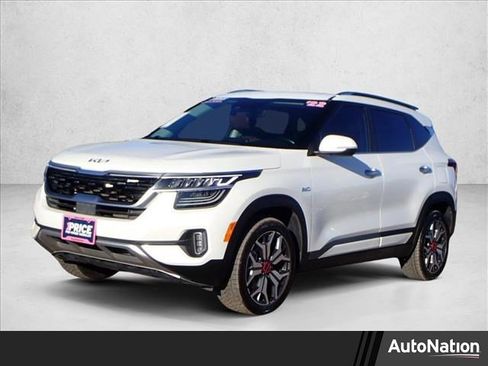 Used 2022 Kia Seltos SX w/ Sunroof Package image 1