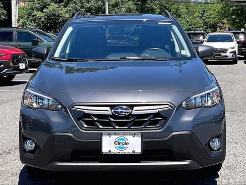 Certified 2021 Subaru Crosstrek 2.0i Premium w/ Moonroof Package AWD/4WD image 3