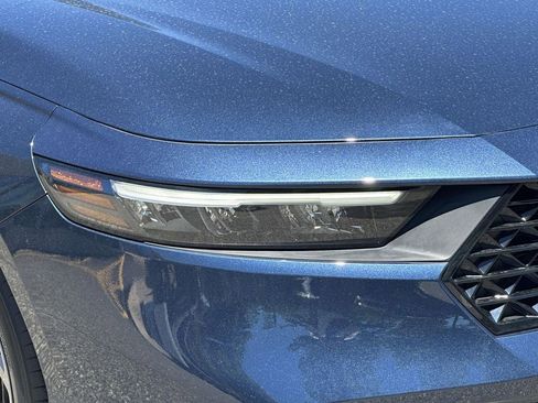 Used 2024 Honda Accord EX image 7