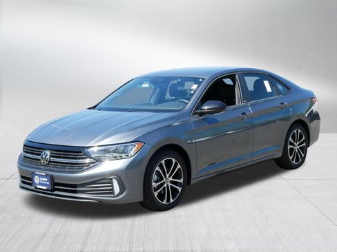 Certified 2023 Volkswagen Jetta Sport FWD image 3