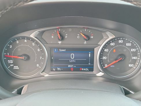 Used 2024 Chevrolet Equinox LT w/ LPO, Floor Liner Package FWD image 16