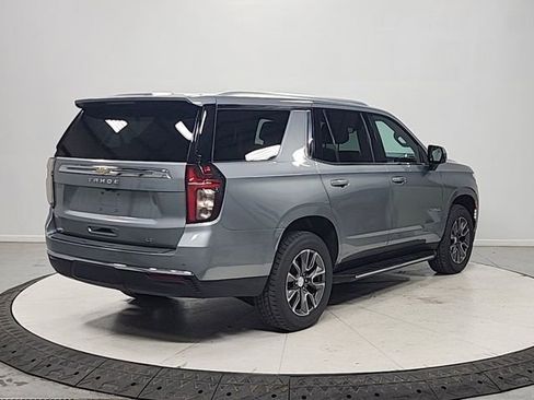 Used 2023 Chevrolet Tahoe LT w/ Luxury Package image 7