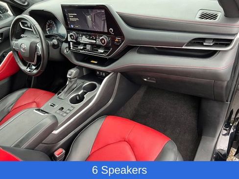 Used 2023 Toyota Highlander XSE image 17