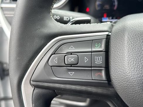 Used 2023 Jeep Grand Cherokee Altitude AWD/4WD image 26