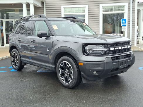 Used 2025 Ford Bronco Sport Outer Banks w/ Outer Banks Tech Package+ image 1