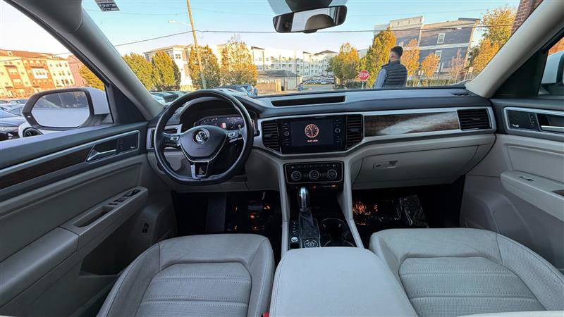 Used 2019 Volkswagen Atlas SEL Premium AWD/4WD image 23