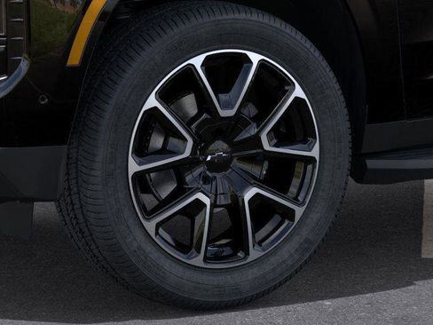 New 2025 Chevrolet Tahoe RST image 24