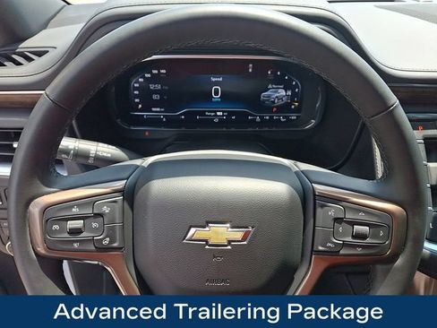 Used 2024 Chevrolet Tahoe High Country AWD/4WD image 4