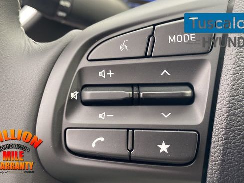 New 2026 Hyundai Venue SEL image 18