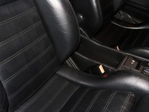 Used 1998 Ferrari F355 Berlinetta image 34