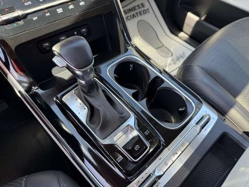 Used 2022 Kia Carnival SX Prestige FWD image 22