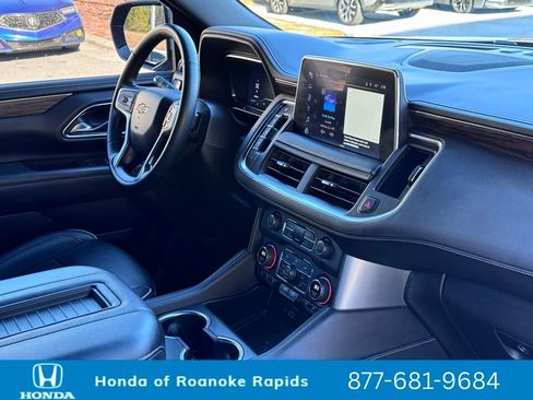 Used 2024 Chevrolet Tahoe Premier image 5