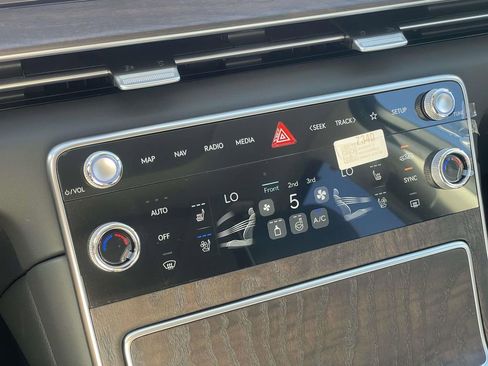 New 2026 Genesis GV80 3.5T Advanced image 17