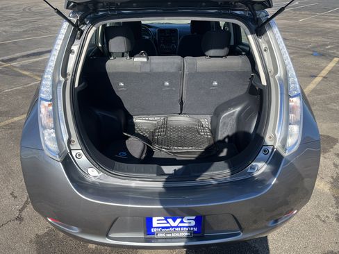 Used 2015 Nissan Leaf S w/ Charge Package image 15