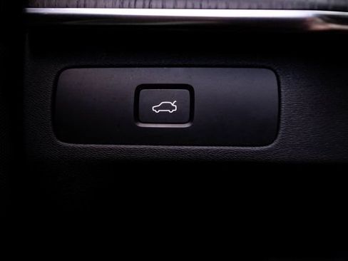 Used 2023 Volvo XC90 B6 Ultimate AWD/4WD image 35