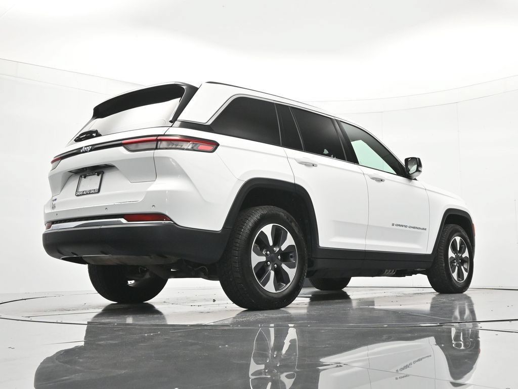 Used 2024 Jeep Grand Cherokee Limited 4xe AWD/4WD image 43