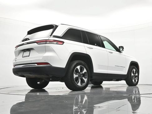 Used 2024 Jeep Grand Cherokee Limited 4xe AWD/4WD image 43