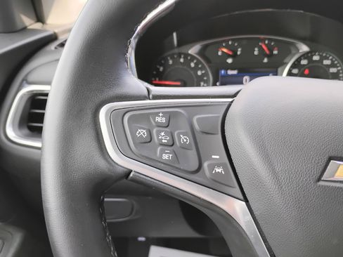 Used 2023 Chevrolet Equinox LT image 10