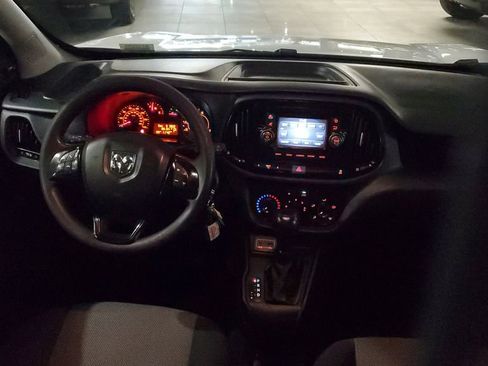 Used 2019 RAM ProMaster City Tradesman image 11