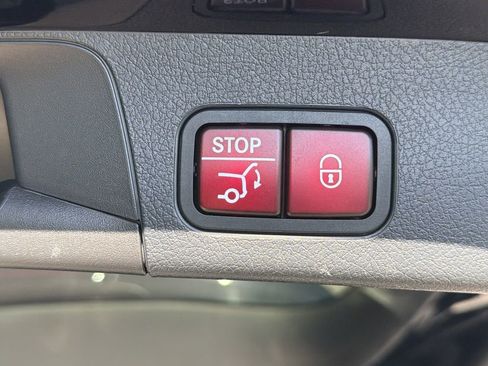 Used 2022 Mercedes-Benz GLB 35 AMG 4MATIC image 19