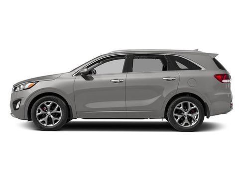 Used 2017 Kia Sorento SX image 3