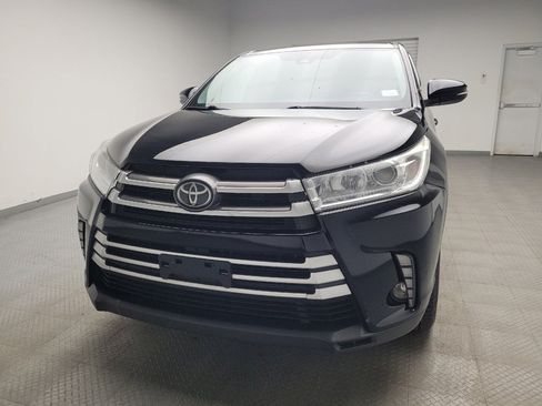 Used 2019 Toyota Highlander LE image 15