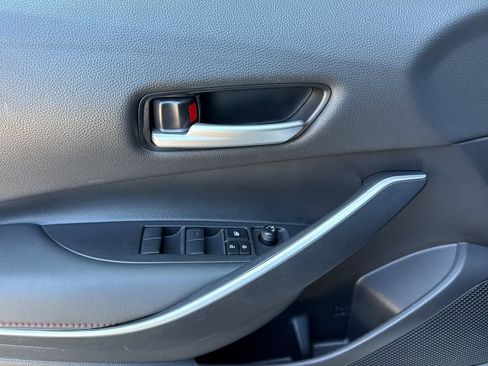 Certified 2025 Toyota Corolla SE FWD image 10