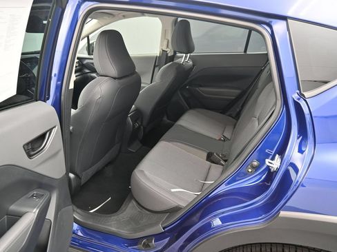 Used 2024 Subaru Crosstrek 2.0i Premium AWD/4WD image 18