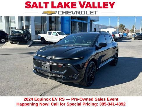 Used 2024 Chevrolet Equinox EV RS image 2