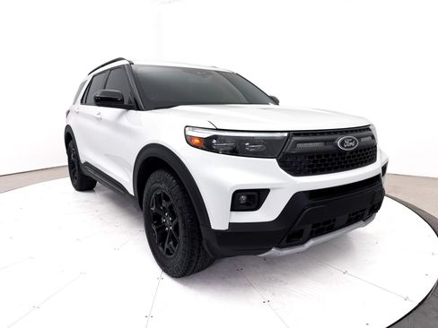 Used 2023 Ford Explorer Timberline w/ Timberline Technology Package AWD/4WD image 15