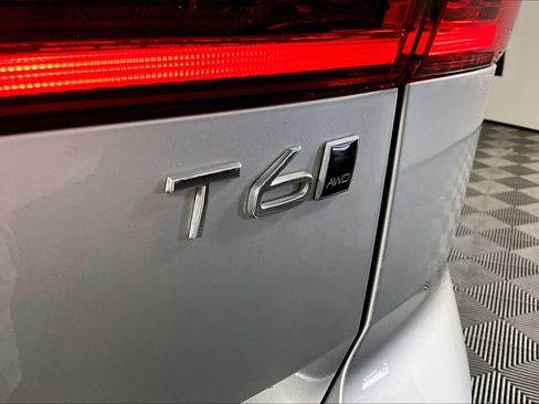 Used 2021 Volvo XC60 T6 Inscription AWD/4WD image 10